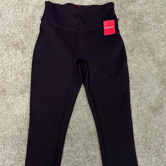 NWT SPANX Women’s Deep Purple Leggings - Size XS - Picture 2 of 5